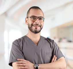 خالد علاء فؤاد شبانة - طبيب اسنان عام